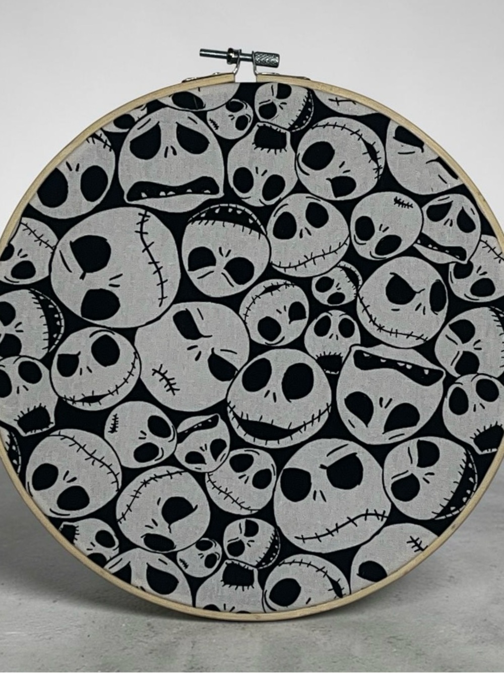Disney Hand-Embroidered Skull Pattern Hoop Art Nightmare Before Christmas (NBC) - Picture 3 of 12